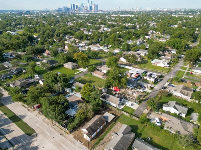3101 Altoona St Street, Houston, TX 77026