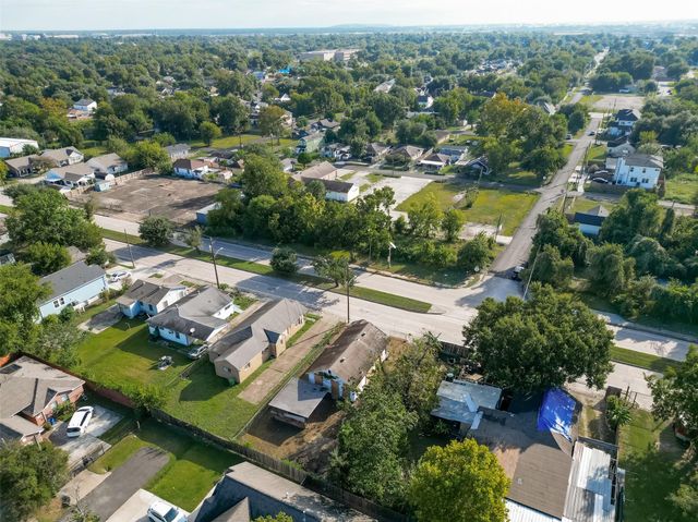 3101 Altoona St Street, Houston, TX 77026