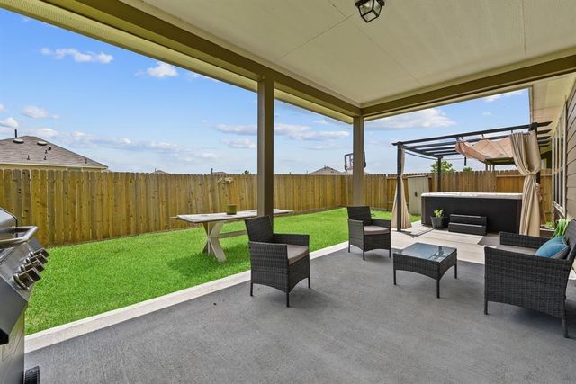 13096 Laura Lake Drive, Willis, TX 77318