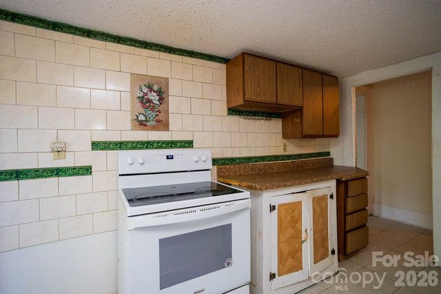 91 Clingman Avenue, Asheville, NC 28801