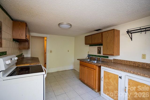 91 Clingman Avenue, Asheville, NC 28801