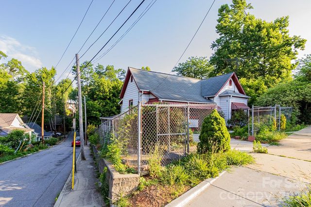 91 Clingman Avenue, Asheville, NC 28801