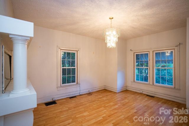 91 Clingman Avenue, Asheville, NC 28801