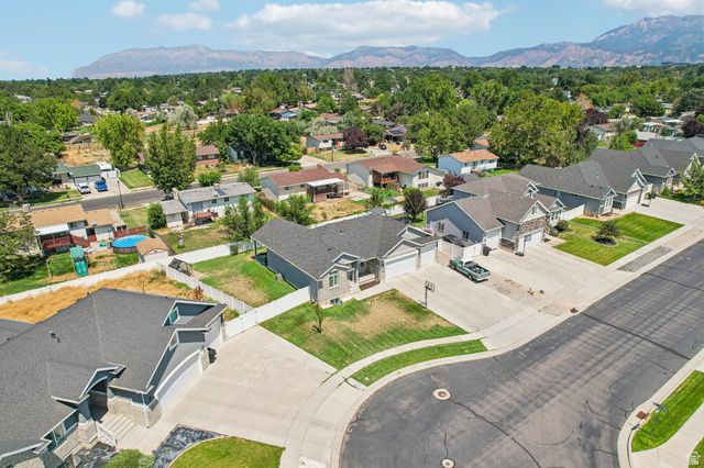 1438 W 2535 N, Clinton, UT 84015