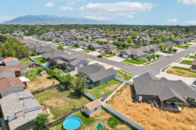 1438 W 2535 N, Clinton, UT 84015