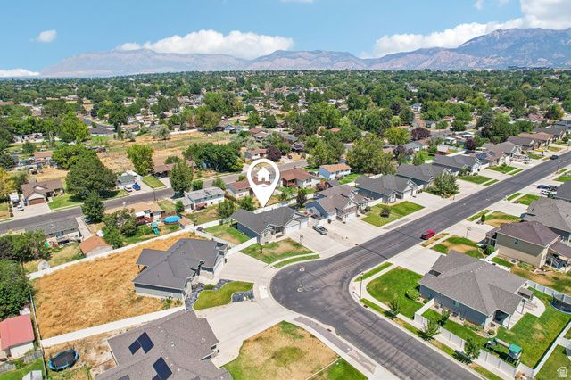 1438 W 2535 N, Clinton, UT 84015
