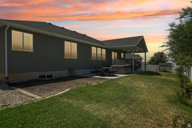 1438 W 2535 N, Clinton, UT 84015