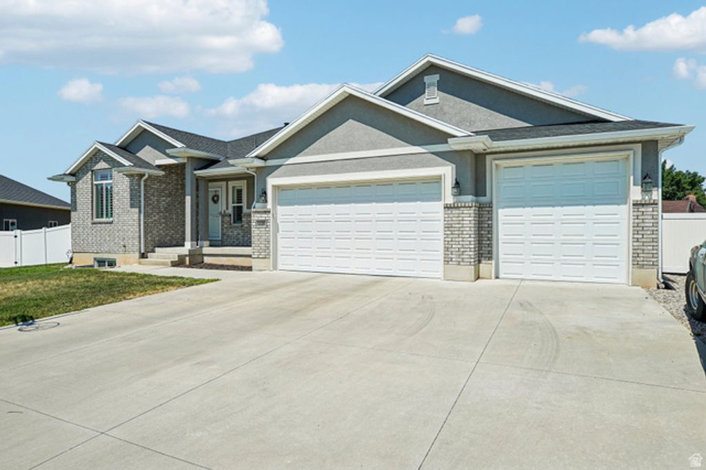1438 W 2535 N, Clinton, UT 84015 — photo 3