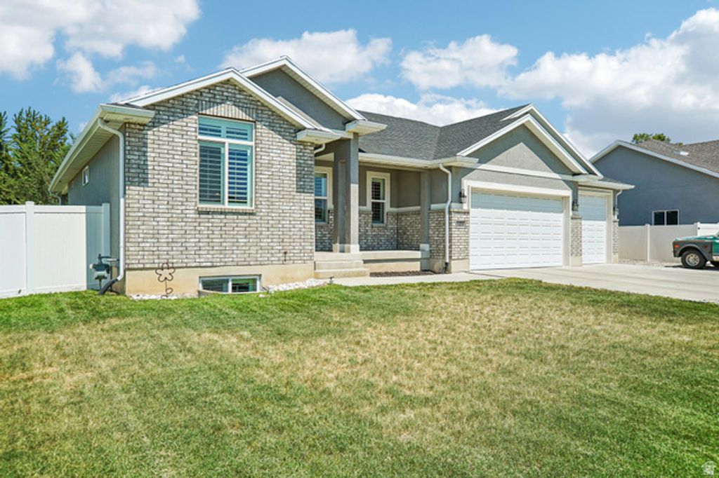 1438 W 2535 N, Clinton, UT 84015 — photo 4