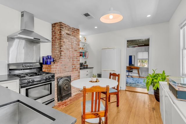 46 Ashe Street, Charleston, SC 29403