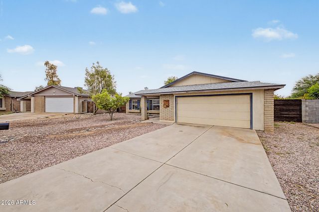 1134 W HERMOSA Drive, Tempe, AZ 85282