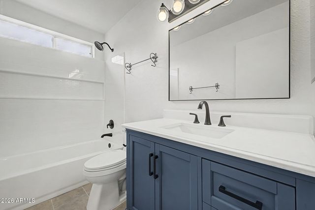 1134 W HERMOSA Drive, Tempe, AZ 85282