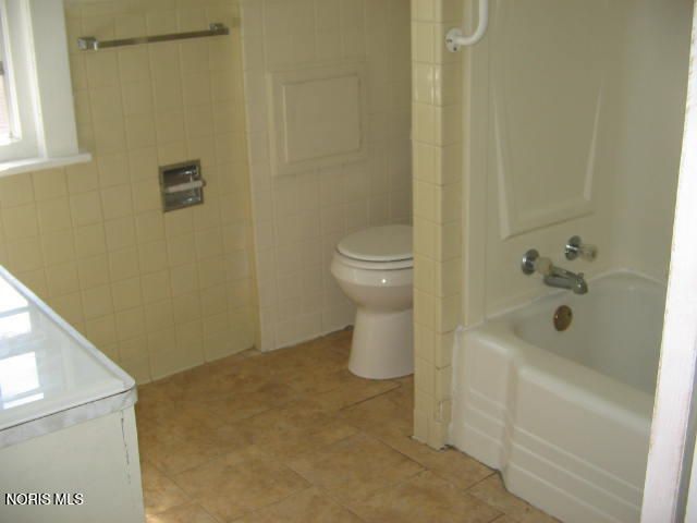 4132 Belmar Avenue, Toledo, OH 43612