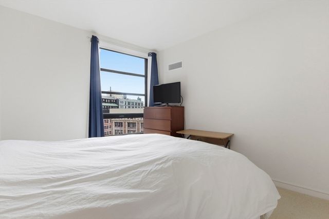 580 Washington St 1014, Boston, MA 02111