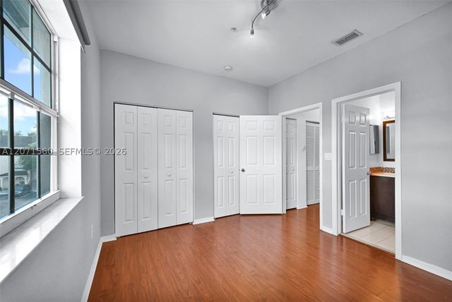 5670 NW 116th Ave 222, Doral, FL 33178