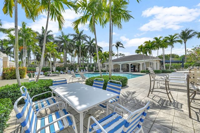 5670 NW 116th Ave 222, Doral, FL 33178