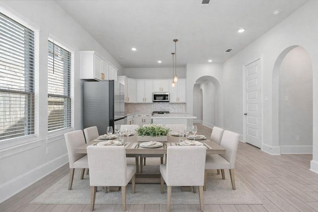 7019 Winterberry Glen Lane, Katy, TX 77493