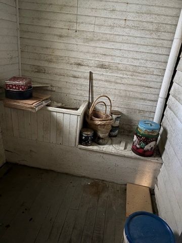 508 N Bluff Street, Albany, IL 61230