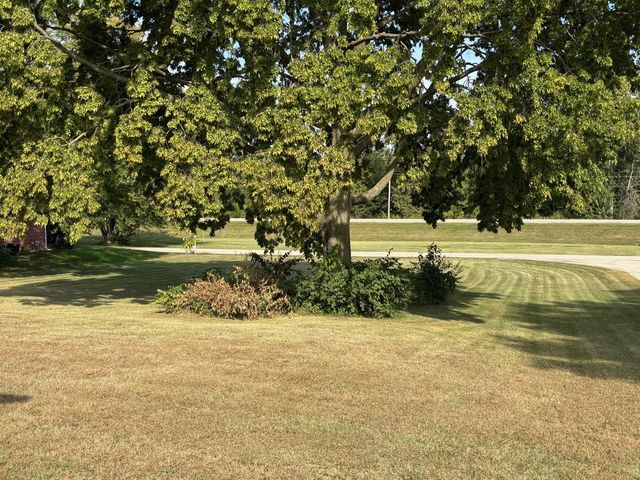 508 N Bluff Street, Albany, IL 61230