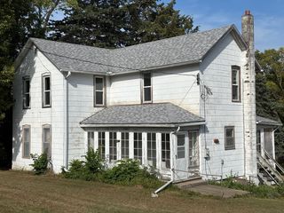 508 N Bluff Street, Albany, IL 61230