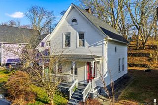 33 Division Street, Norwich, CT 06360