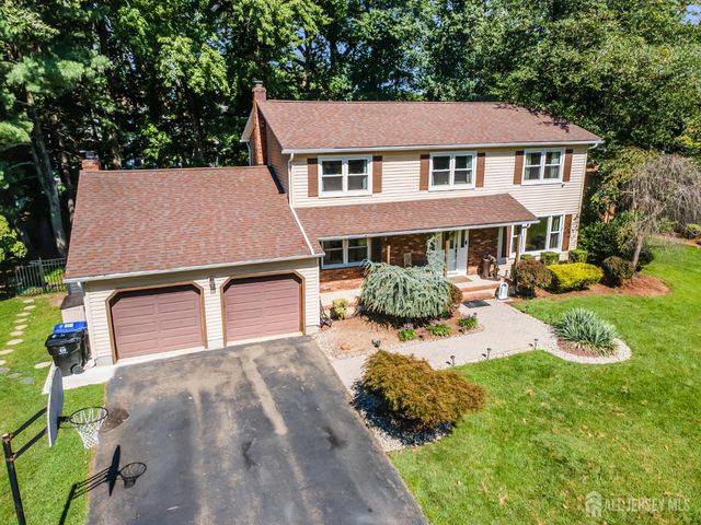 6 Mount Court, East Brunswick, NJ 08816