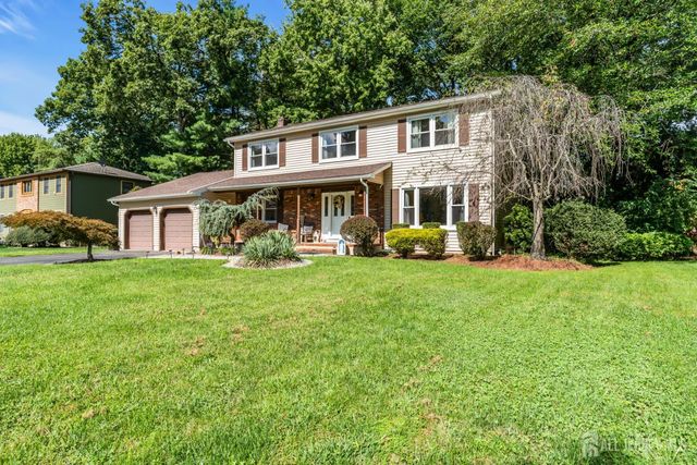 6 Mount Court, East Brunswick, NJ 08816
