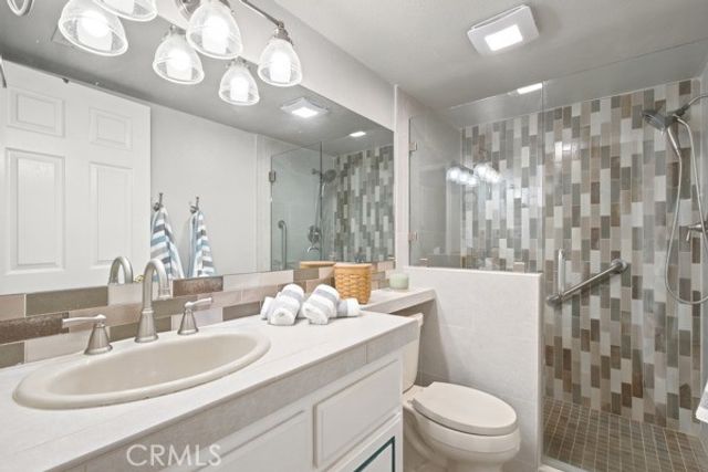 9722 Hierba, Agua Dulce, CA 91390