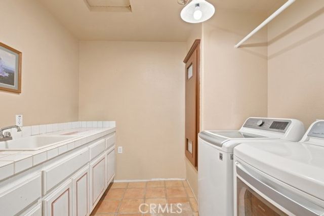 9722 Hierba, Agua Dulce, CA 91390