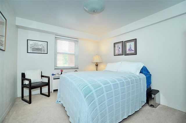 4625 Fifth Ave 211, Oakland, PA 15213