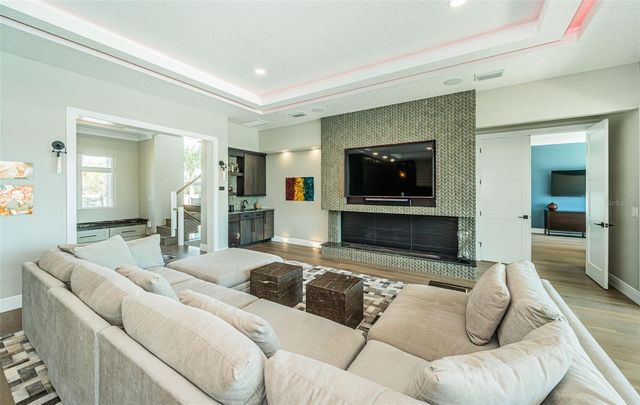 7822 CAUSEWAY BOULEVARD S, St Petersburg, FL 33707