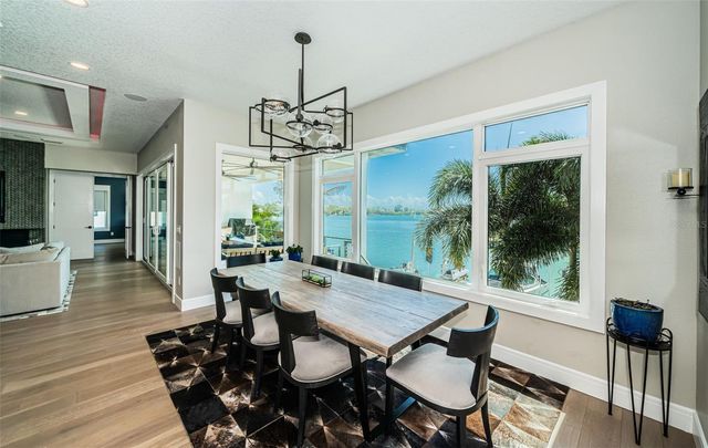 7822 CAUSEWAY BOULEVARD S, St Petersburg, FL 33707