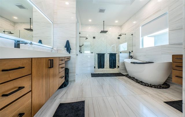 7822 CAUSEWAY BOULEVARD S, St Petersburg, FL 33707