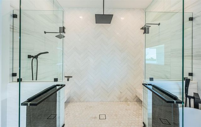 7822 CAUSEWAY BOULEVARD S, St Petersburg, FL 33707