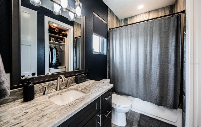 7822 CAUSEWAY BOULEVARD S, St Petersburg, FL 33707