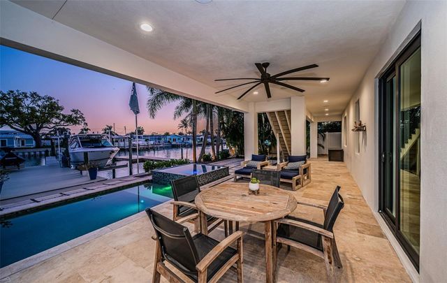 7822 CAUSEWAY BOULEVARD S, St Petersburg, FL 33707