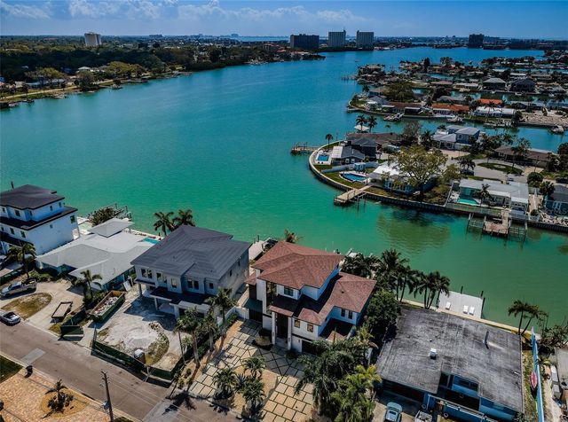 7822 CAUSEWAY BOULEVARD S, St Petersburg, FL 33707