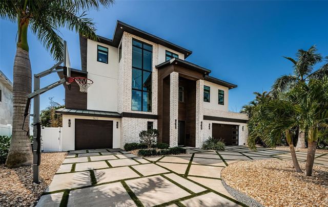 7822 CAUSEWAY BOULEVARD S, St Petersburg, FL 33707