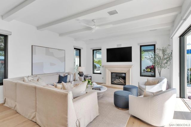 120 Carob Way, Coronado, CA 92118