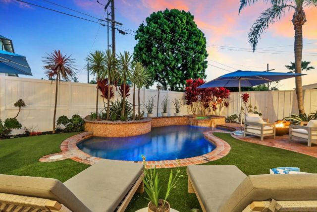 120 Carob Way, Coronado, CA 92118