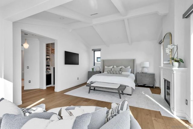 120 Carob Way, Coronado, CA 92118