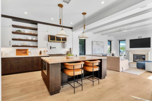 120 Carob Way, Coronado, CA 92118