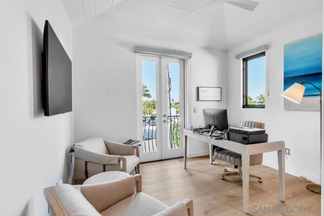 120 Carob Way, Coronado, CA 92118