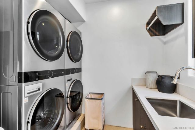 120 Carob Way, Coronado, CA 92118