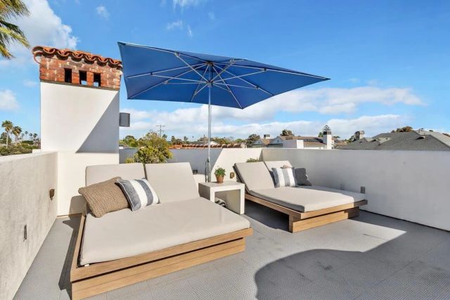 120 Carob Way, Coronado, CA 92118