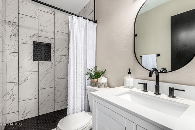 141 N DATE Street 63, Mesa, AZ 85201