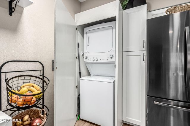 141 N DATE Street 63, Mesa, AZ 85201