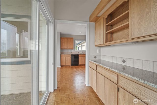 126 Cormorant Drive, Steilacoom, WA 98388