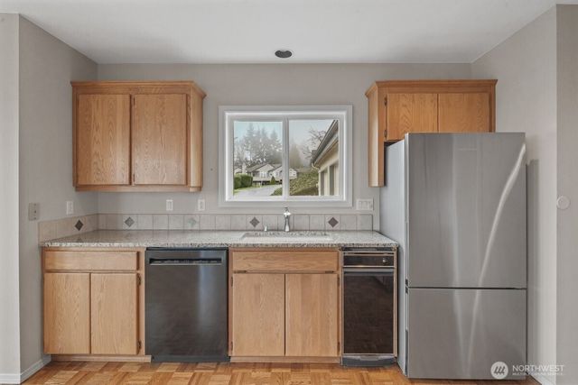 126 Cormorant Drive, Steilacoom, WA 98388