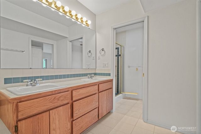 126 Cormorant Drive, Steilacoom, WA 98388